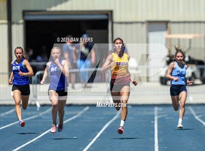 Thumbnail 2 in Patriot League Championship photogallery.