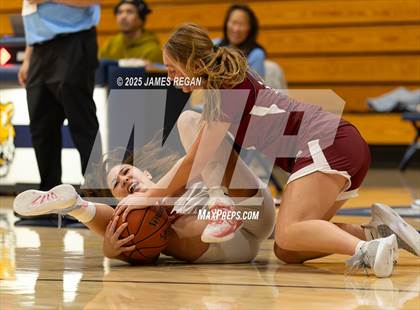 Thumbnail 1 in Hillsdale vs Sacred Heart Prep (Steve Geramoni Invitational) photogallery.