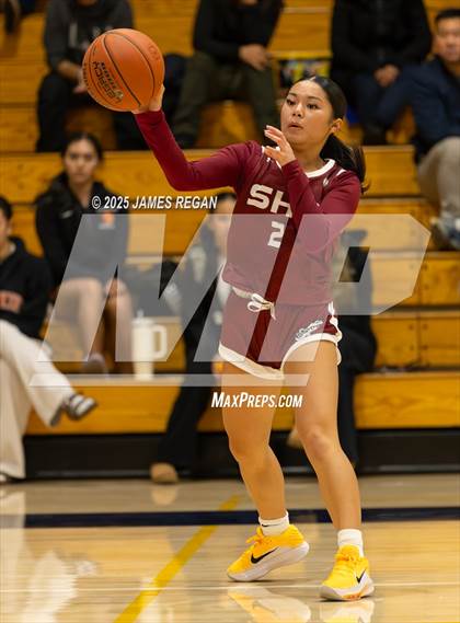 Thumbnail 2 in Hillsdale vs Sacred Heart Prep (Steve Geramoni Invitational) photogallery.