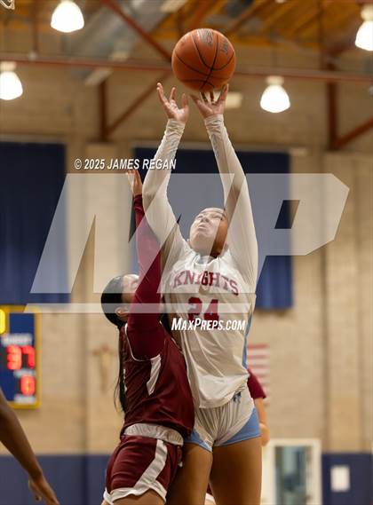 Thumbnail 2 in Hillsdale vs Sacred Heart Prep (Steve Geramoni Invitational) photogallery.