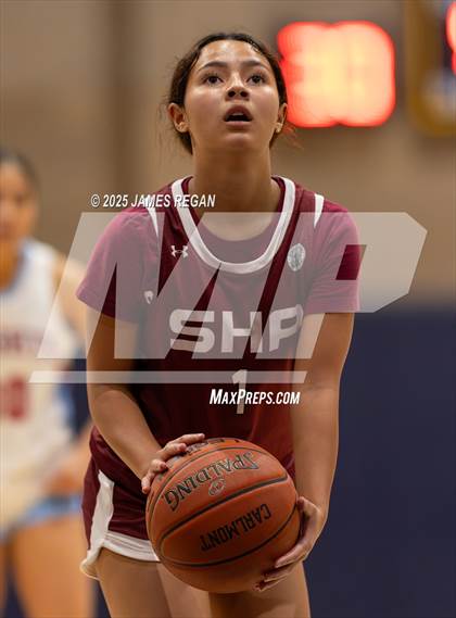 Thumbnail 2 in Hillsdale vs Sacred Heart Prep (Steve Geramoni Invitational) photogallery.