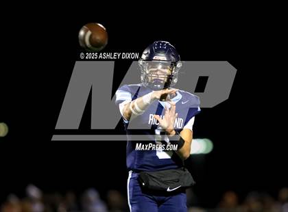 Thumbnail 2 in Richmond vs. Armada photogallery.