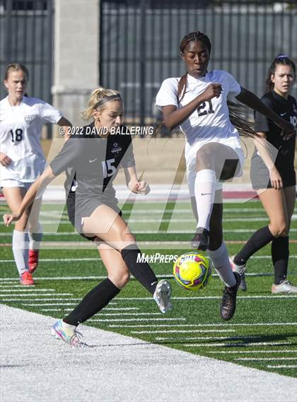 Thumbnail 3 in Arlington vs. Marcus (LD Bell Blue Raider Invitational) photogallery.