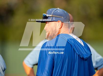 Thumbnail 2 in Frankston @ Harleton (UIL 2A Region III Quarterfinal) photogallery.