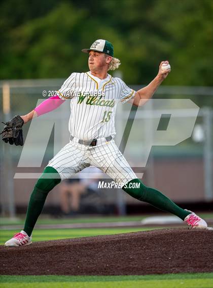 Thumbnail 2 in Frankston @ Harleton (UIL 2A Region III Quarterfinal) photogallery.