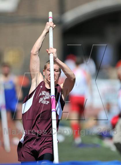 Thumbnail 3 in Penn Relays (Pole Vault)  photogallery.