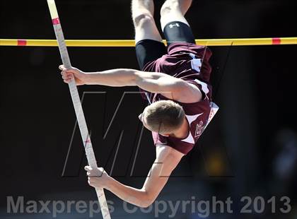 Thumbnail 1 in Penn Relays (Pole Vault)  photogallery.