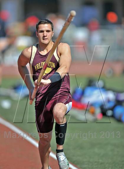Thumbnail 3 in Penn Relays (Pole Vault)  photogallery.