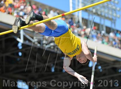 Thumbnail 2 in Penn Relays (Pole Vault)  photogallery.