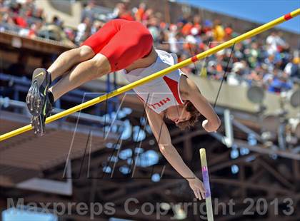 Thumbnail 2 in Penn Relays (Pole Vault)  photogallery.