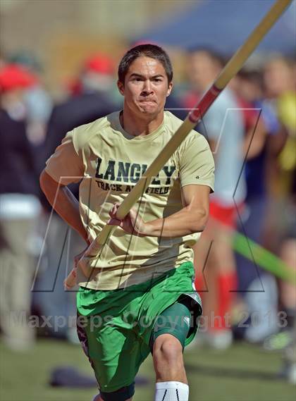 Thumbnail 1 in Penn Relays (Pole Vault)  photogallery.