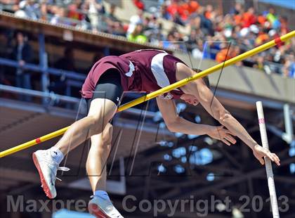Thumbnail 3 in Penn Relays (Pole Vault)  photogallery.