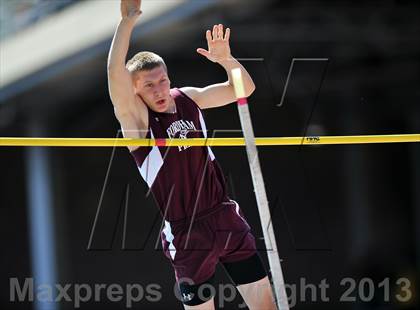 Thumbnail 1 in Penn Relays (Pole Vault)  photogallery.