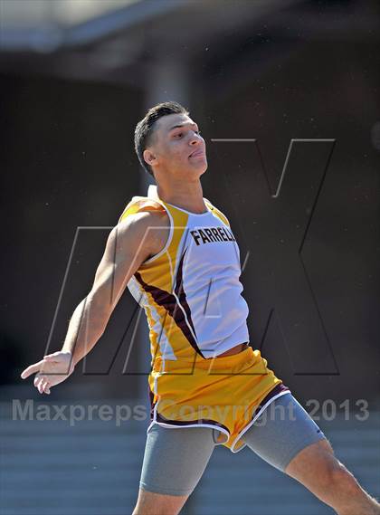 Thumbnail 1 in Penn Relays (Pole Vault)  photogallery.