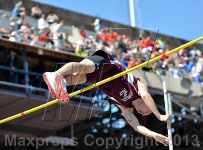 Thumbnail 1 in Penn Relays (Pole Vault)  photogallery.