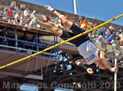 Thumbnail 1 in Penn Relays (Pole Vault)  photogallery.