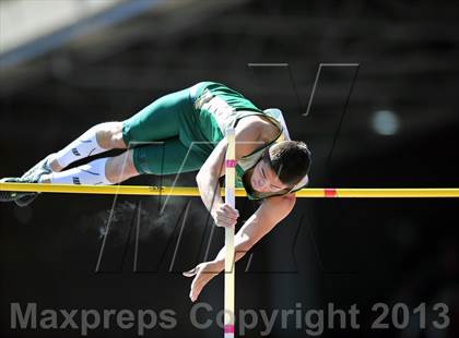 Thumbnail 1 in Penn Relays (Pole Vault)  photogallery.