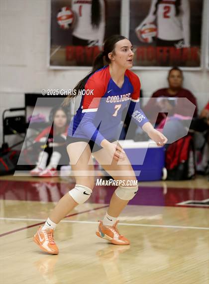 Thumbnail 3 in Mogollon vs Coolidge (Florence Invitational) photogallery.