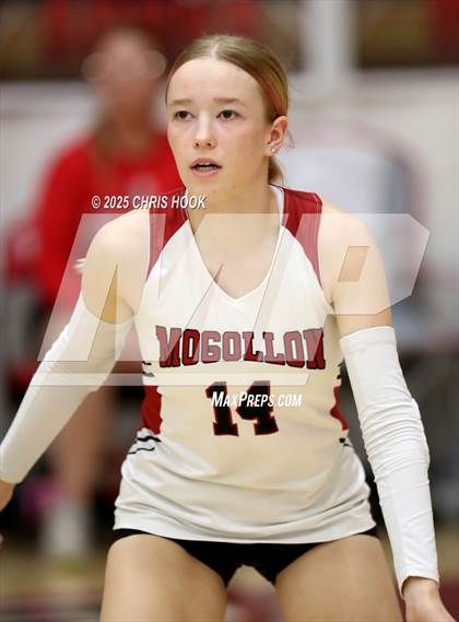 Thumbnail 3 in Mogollon vs Coolidge (Florence Invitational) photogallery.