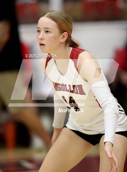 Thumbnail 2 in Mogollon vs Coolidge (Florence Invitational) photogallery.