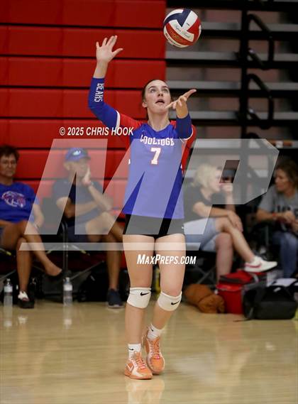 Thumbnail 1 in Mogollon vs Coolidge (Florence Invitational) photogallery.