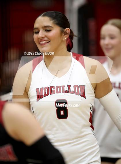 Thumbnail 3 in Mogollon vs Coolidge (Florence Invitational) photogallery.
