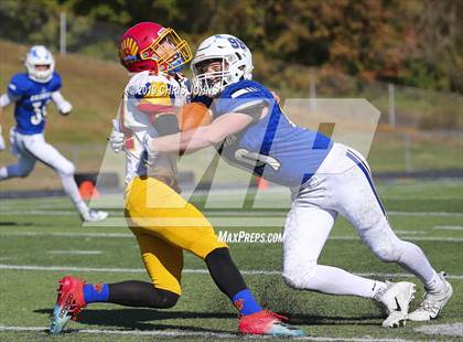 Thumbnail 3 in Roxana @ Columbia (HSA 4A First Round Playoff) photogallery.