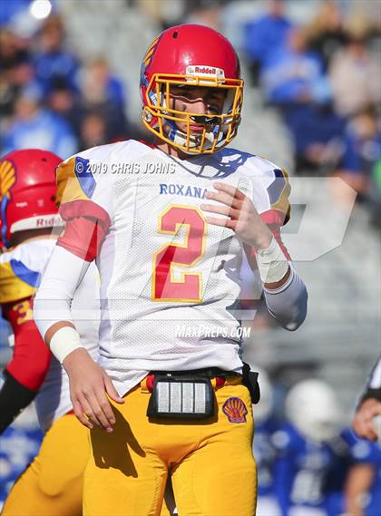 Thumbnail 2 in Roxana @ Columbia (HSA 4A First Round Playoff) photogallery.