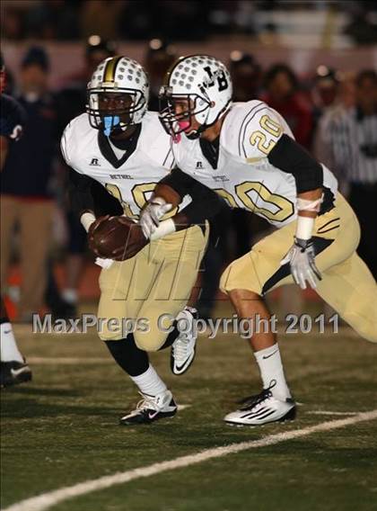 Thumbnail 3 in Pleasant Grove vs. Bethel (CIF SJS D1 Semifinals) photogallery.