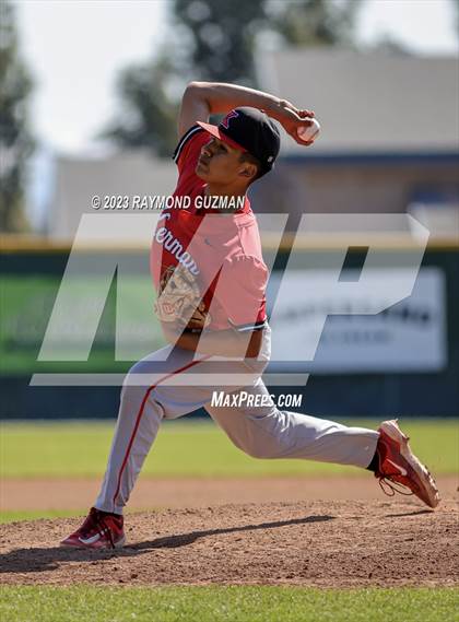 Thumbnail 3 in Kerman vs. Crater (Fresno Easter Classic) photogallery.