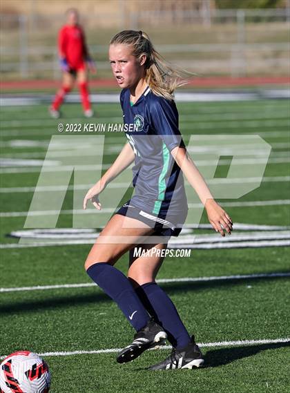 Thumbnail 2 in Syracuse vs. Layton photogallery.