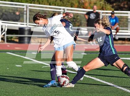 Thumbnail 3 in Syracuse vs. Layton photogallery.