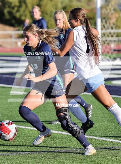 Thumbnail 2 in Syracuse vs. Layton photogallery.
