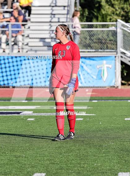 Thumbnail 2 in Syracuse vs. Layton photogallery.