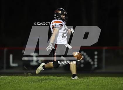 Thumbnail 2 in Amanda-Clearcreek vs. Liberty Union (OHSAA D5 2nd Round Playoff) photogallery.