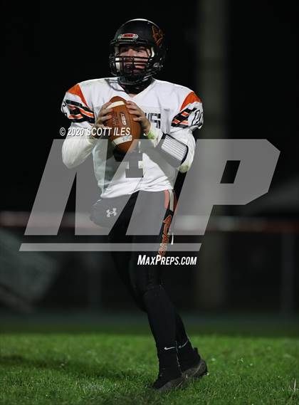 Thumbnail 2 in Amanda-Clearcreek vs. Liberty Union (OHSAA D5 2nd Round Playoff) photogallery.