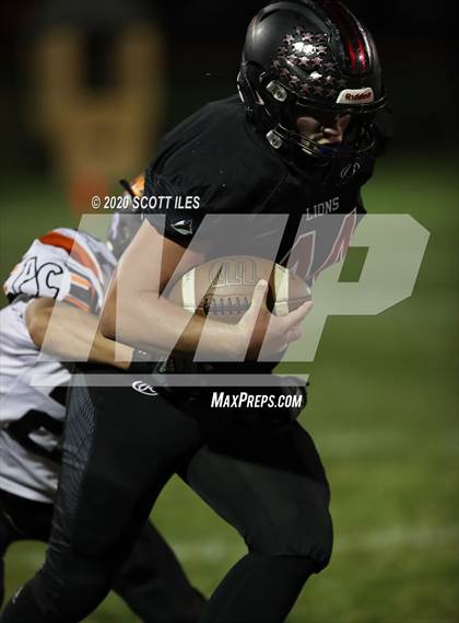 Thumbnail 1 in Amanda-Clearcreek vs. Liberty Union (OHSAA D5 2nd Round Playoff) photogallery.