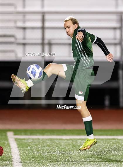 Thumbnail 3 in Kennedy @ Moreau Catholic photogallery.