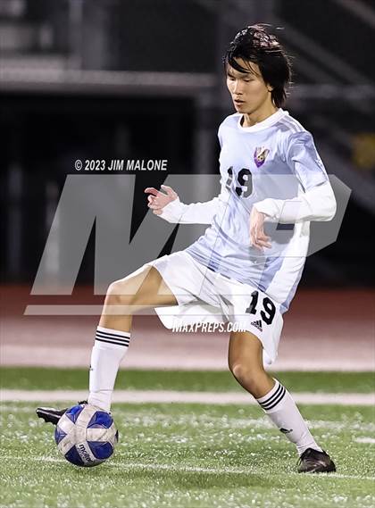 Thumbnail 1 in Kennedy @ Moreau Catholic photogallery.