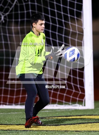Thumbnail 1 in Kennedy @ Moreau Catholic photogallery.