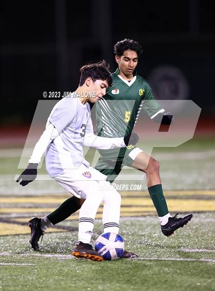Thumbnail 1 in Kennedy @ Moreau Catholic photogallery.