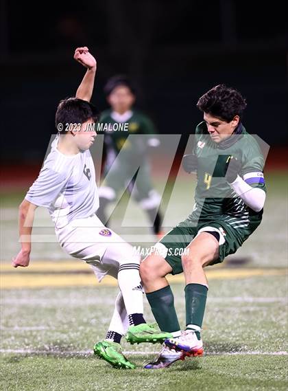 Thumbnail 1 in Kennedy @ Moreau Catholic photogallery.