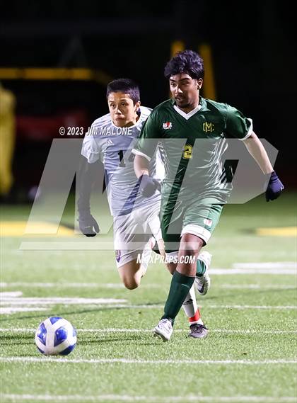 Thumbnail 2 in Kennedy @ Moreau Catholic photogallery.