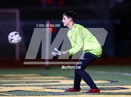 Thumbnail 1 in Kennedy @ Moreau Catholic photogallery.