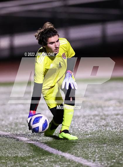 Thumbnail 2 in Kennedy @ Moreau Catholic photogallery.