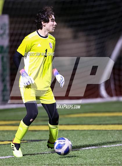 Thumbnail 3 in Kennedy @ Moreau Catholic photogallery.