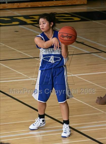 Thumbnail 2 in Eastlake vs. Mater Dei (So Cal Holiday Classic) photogallery.