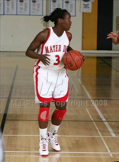 Thumbnail 3 in Eastlake vs. Mater Dei (So Cal Holiday Classic) photogallery.