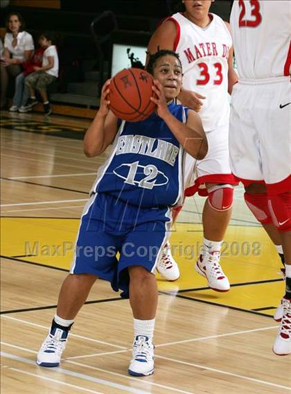 Thumbnail 1 in Eastlake vs. Mater Dei (So Cal Holiday Classic) photogallery.