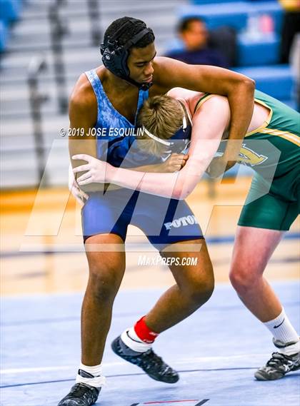 Thumbnail 3 in Potomac vs Woodbridge vs Stonewall Jackson (JV Jamboree) photogallery.